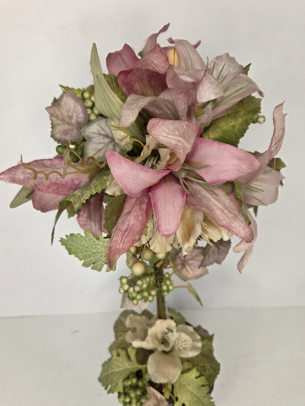 Home Interiors Lily Topiary‎ Floral Home Decor 2 Ft Tall Spring